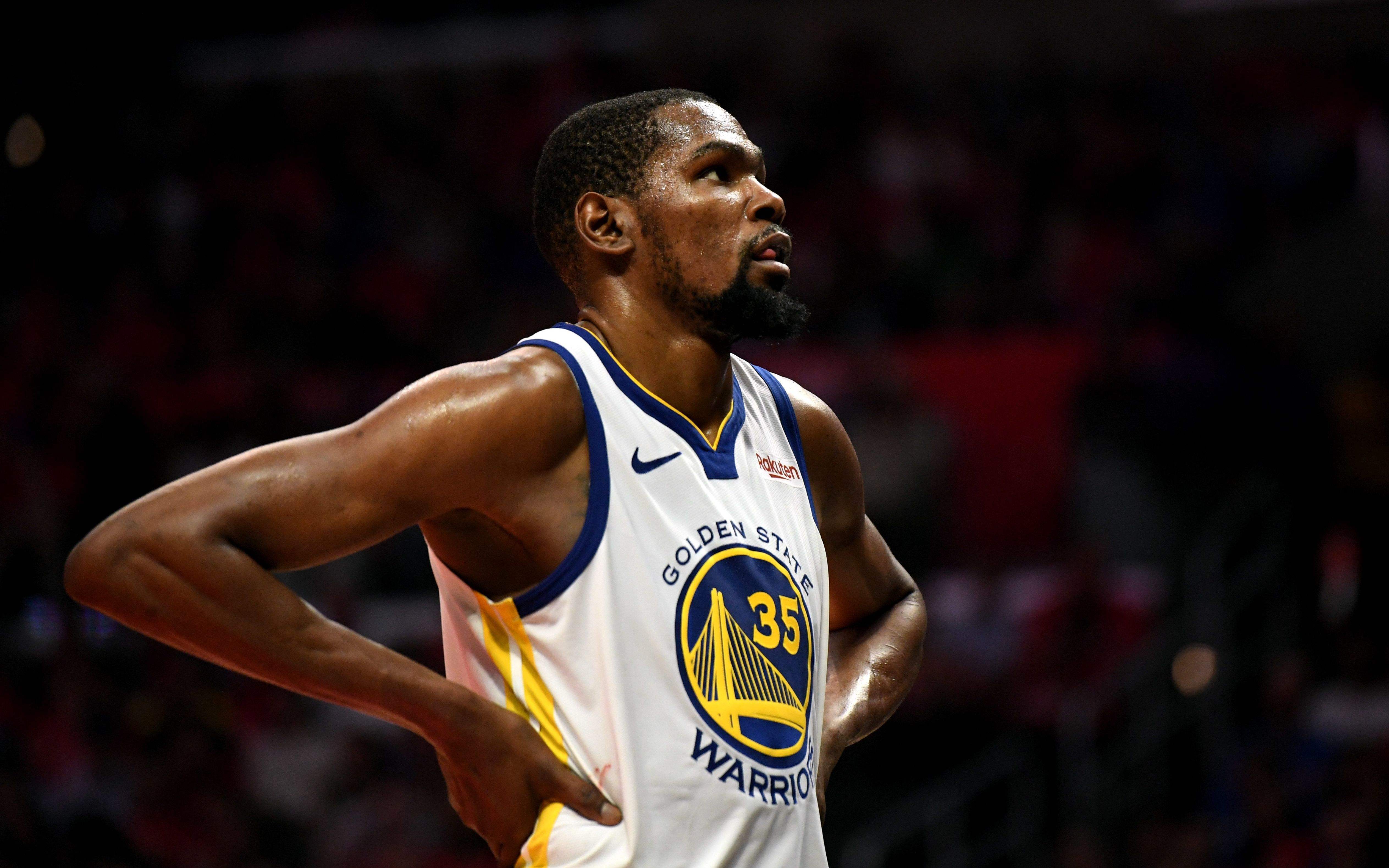 小球员走进 小球员走进