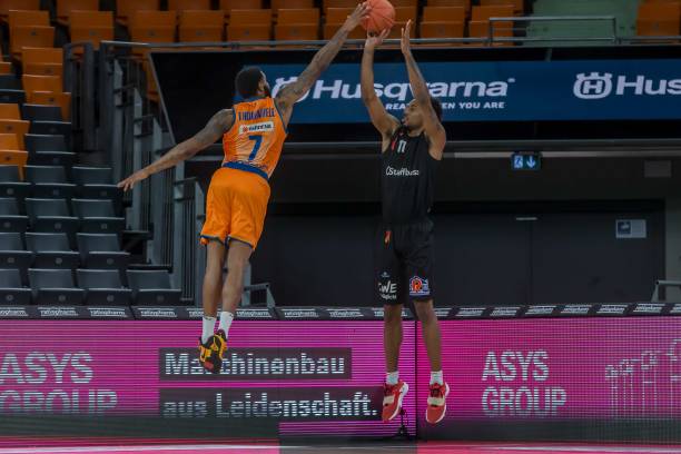 尤其在前三 尤其在前三