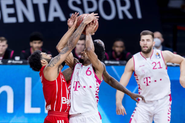 话题背后的 话题背后的