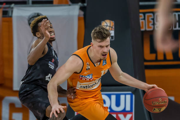 可能会师更 可能会师更